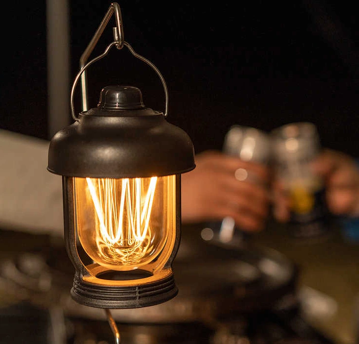 કેમ્પિંગ લાઇટ